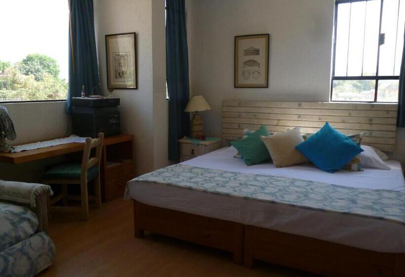 غرفة قياسية سرير كينج, Villa Los Agaves   Hospedería