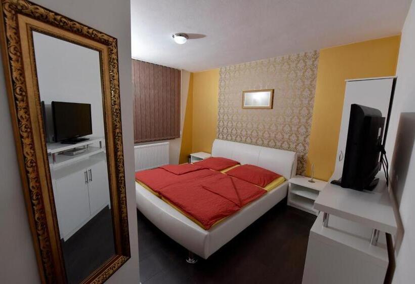 آپارتمان 1 خوابه, Apartmani I Bungalovi Trojka