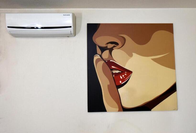 آپارتمان 1 خوابه, Apartmani I Bungalovi Trojka