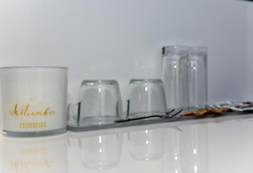 بانگلوی استاندارد, Apartmani I Bungalovi Trojka