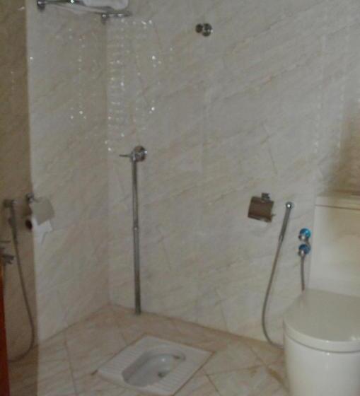 شقة 3 غرف, ليالي الين للشقق المخدومة