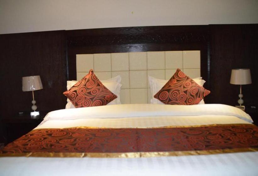 شقة غرفتين, ليالي الين للشقق المخدومة