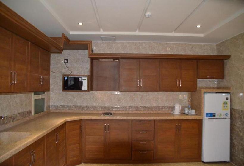 شقة غرفتين, ليالي الين للشقق المخدومة