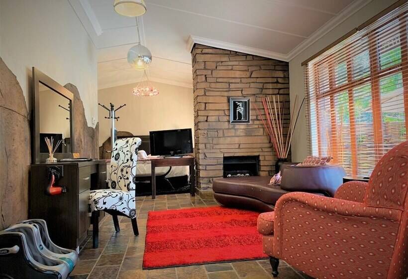 Люкс Повышенной Комфортности, 61 On Ireland Guest House