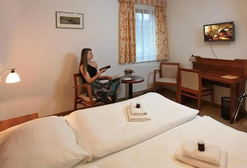 スタンダードルーム, Hostinec U Hubálků