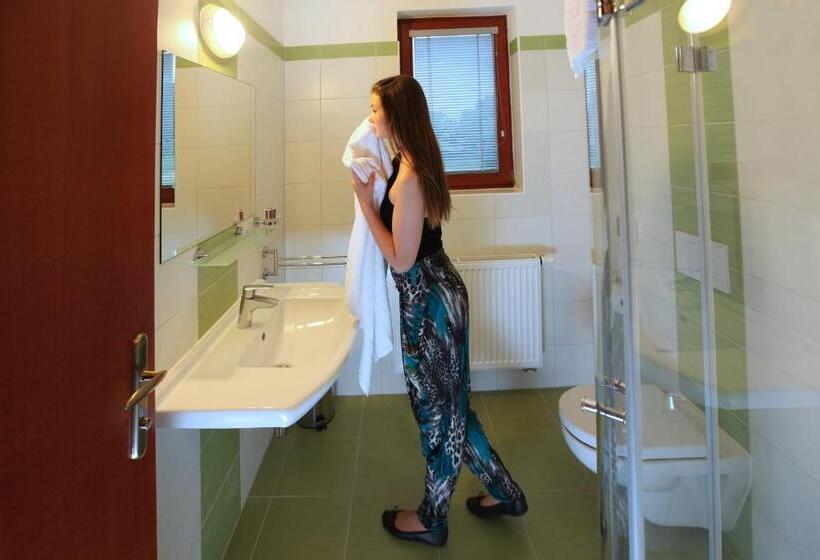 Familien Suite, Hostinec U Hubálků