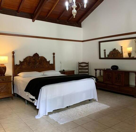 마스터 룸, Pousada Villa Real