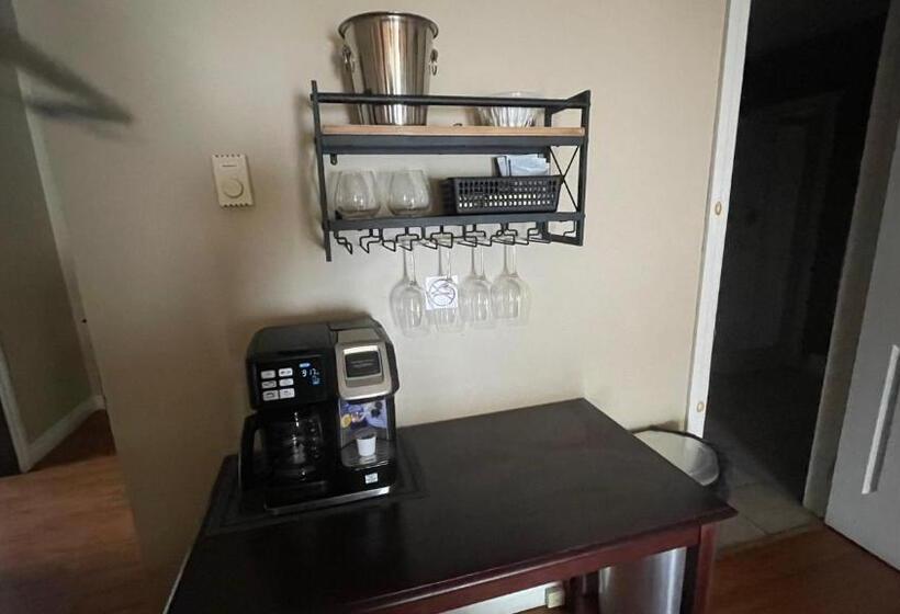 Suite with lake view, Auberge Et Chalets Sur Le Lac