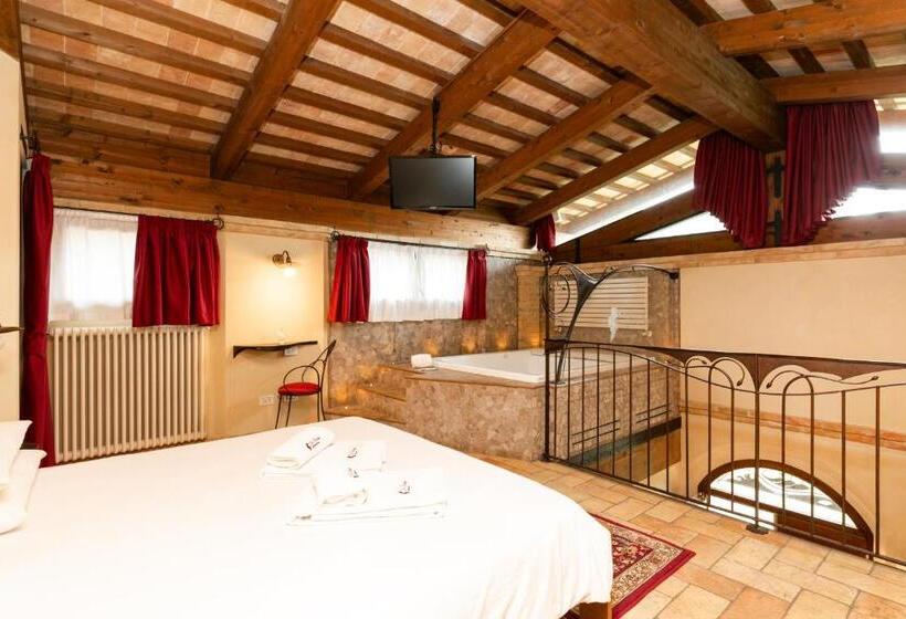 سوییت دوبلکس, Agriturismo Le Bosche