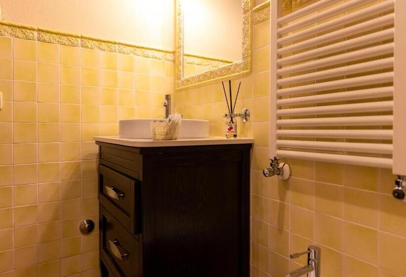 اتاق استاندارد چهار تخته, Agriturismo Le Bosche