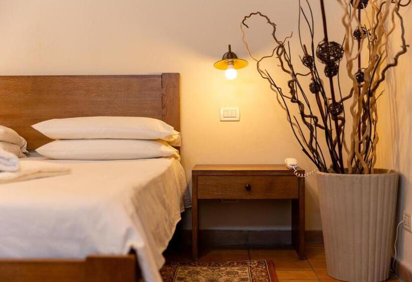 اتاق استاندارد چهار تخته, Agriturismo Le Bosche