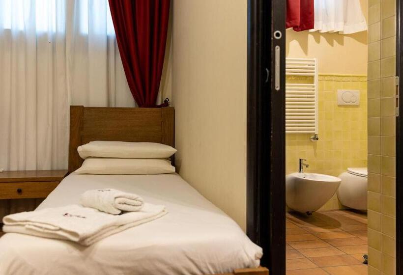 اتاق استاندارد چهار تخته, Agriturismo Le Bosche