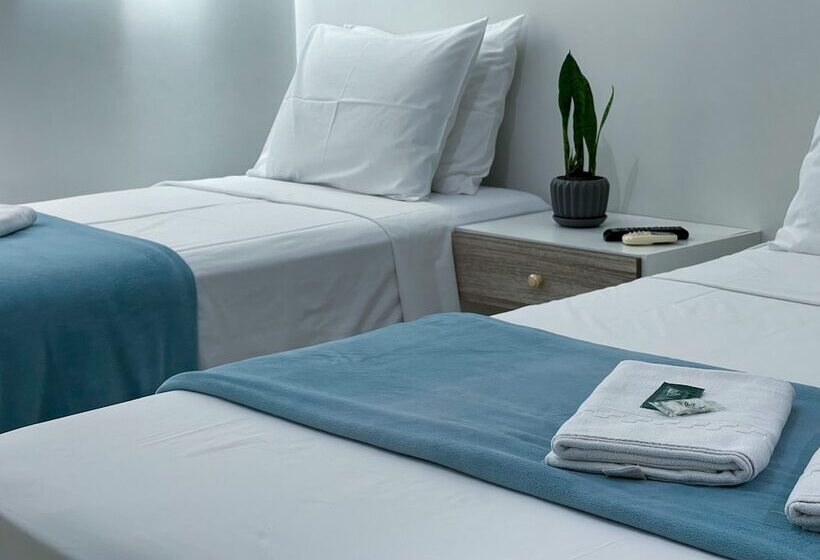 غرفة قياسية ثلاثية, Dallas   Penha Sc