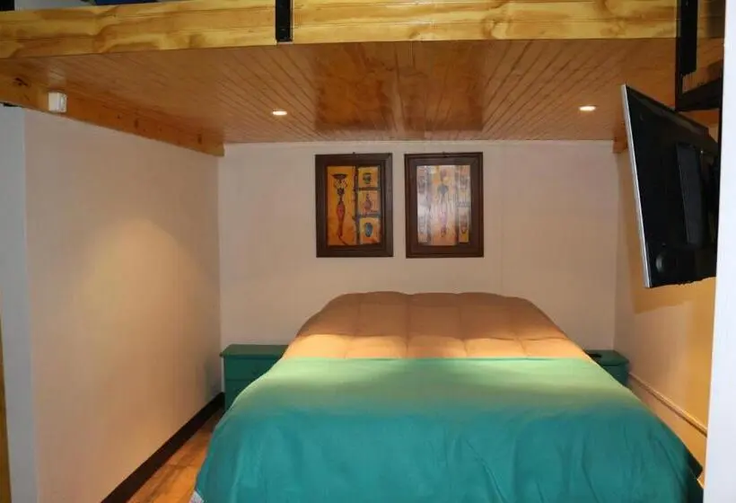 Perhesviitti, Hostal Vicmar