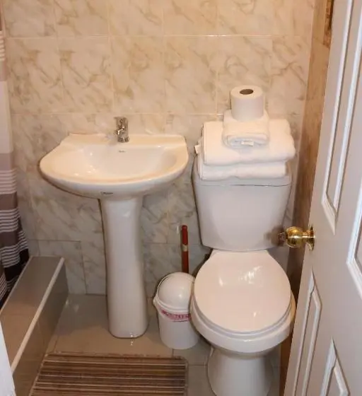 Standard Kolmen Hengen Huone, Hostal Vicmar