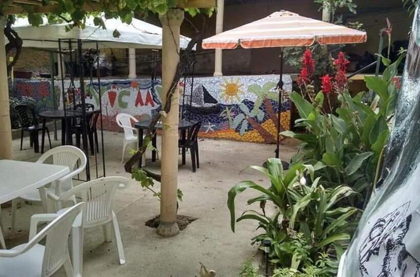 חדר סטנדרט לשלושה, Hostal Vicmar