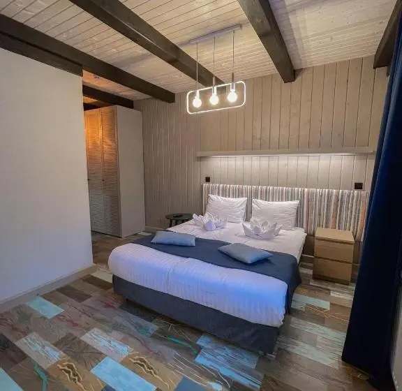 スイート, Private House Scherbovets
