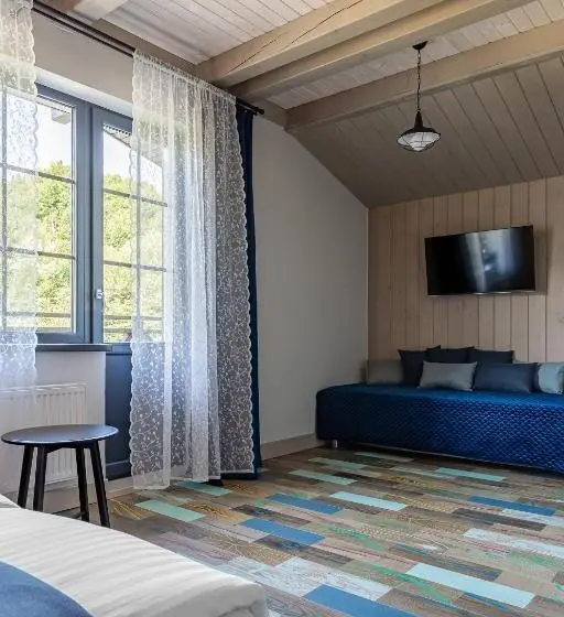 スタンダードトリプルルーム, Private House Scherbovets