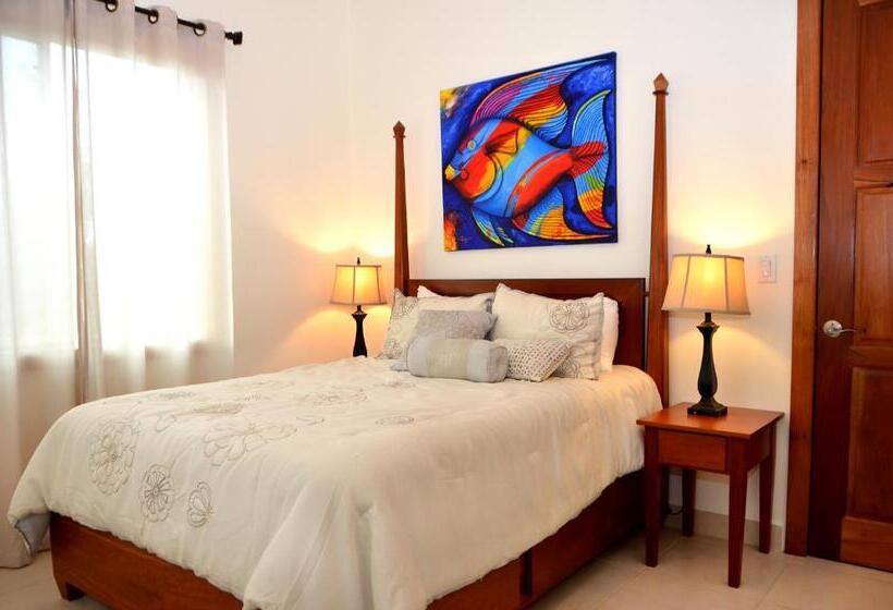 آپارتمان 3 خوابه, The Villas At Cocoplum