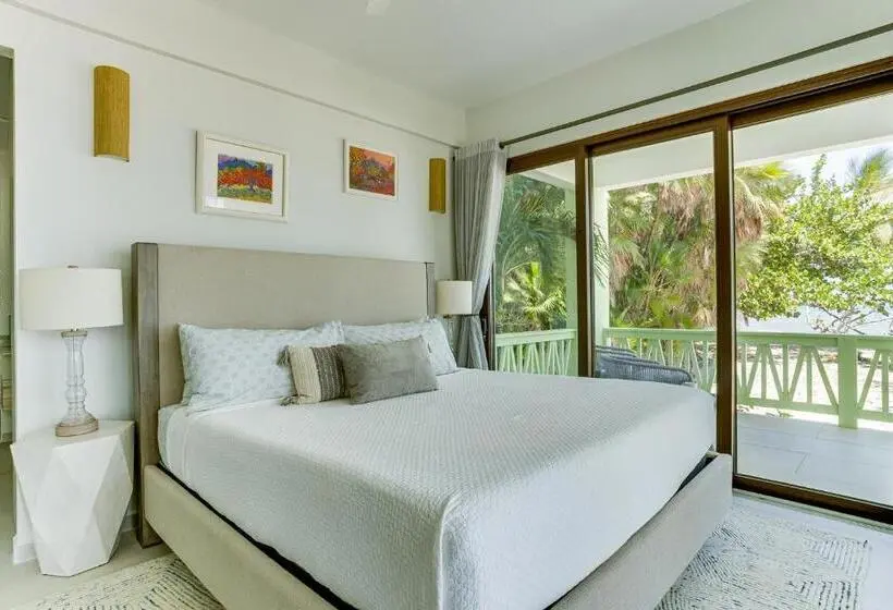 海の見える3ベッドルームアパートメント, The Villas At Cocoplum
