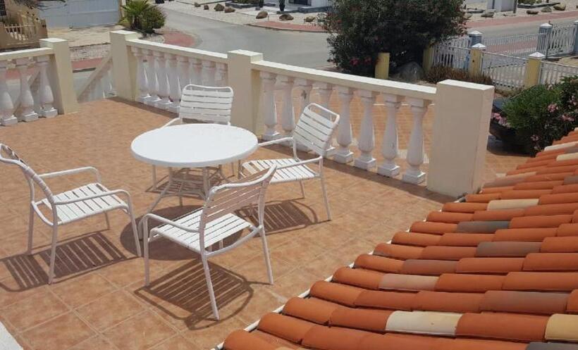 استودیوی استاندارد, Aruba Cunucu Residence