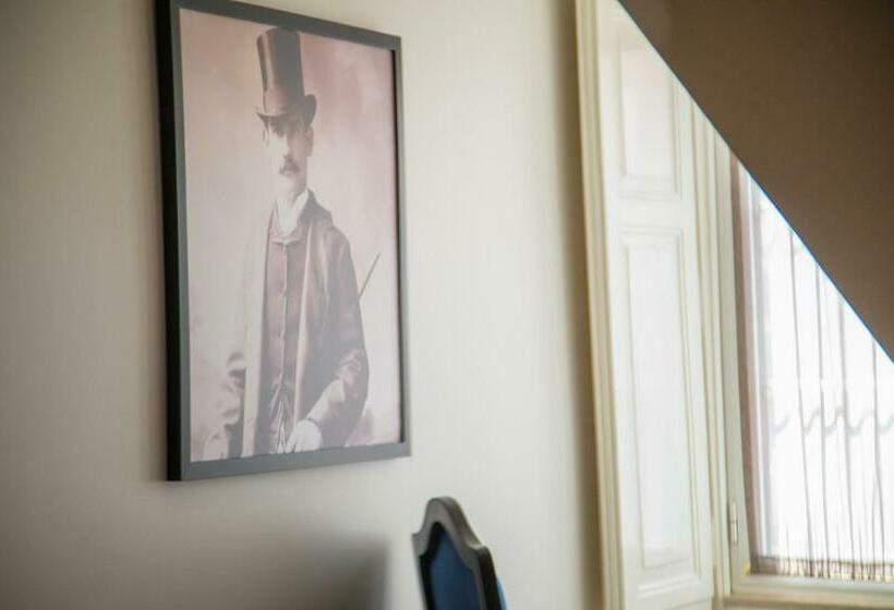 اتاق خانوادگی, Casual Belle Epoque Lisboa