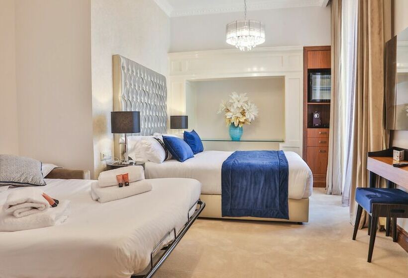 اتاق خانوادگی, Casual Belle Epoque Lisboa