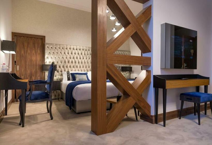 سوییت خانوادگی, Casual Belle Epoque Lisboa