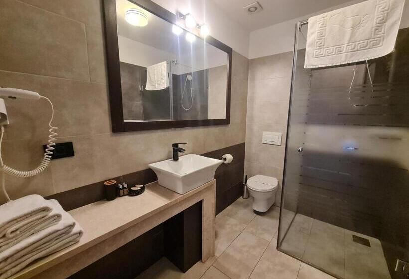 キングサイズベッドのスタンダードルーム, Boutique Hotel Cattaleya