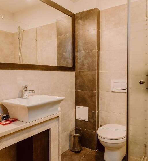 キングサイズベッドのスタンダードルーム, Boutique Hotel Cattaleya