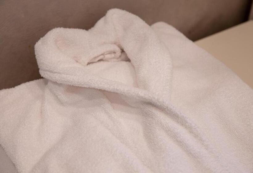 キングサイズベッドのスタンダードルーム, Boutique Hotel Cattaleya