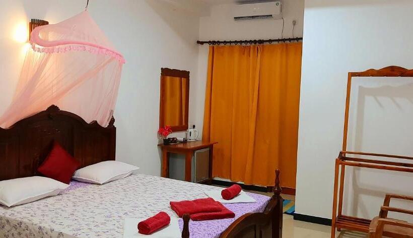발코니 디럭스 룸, Dream Palace Family Guest House Mirissa