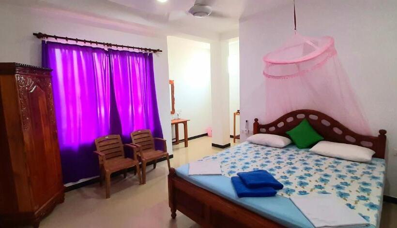Номер Deluxe, Dream Palace Family Guest House Mirissa