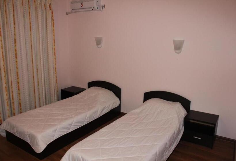 스탠다드 발코니 룸, Guest House Stels