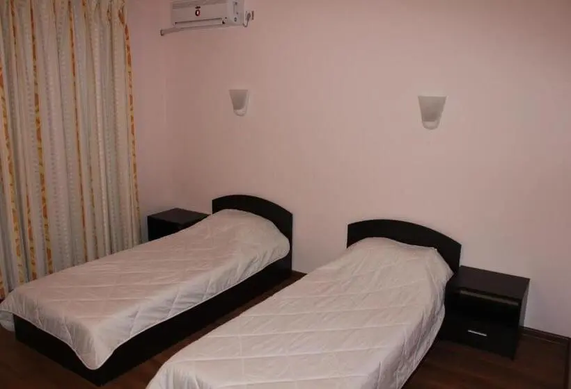 اتاق استاندارد با بالکن, Guest House Stels