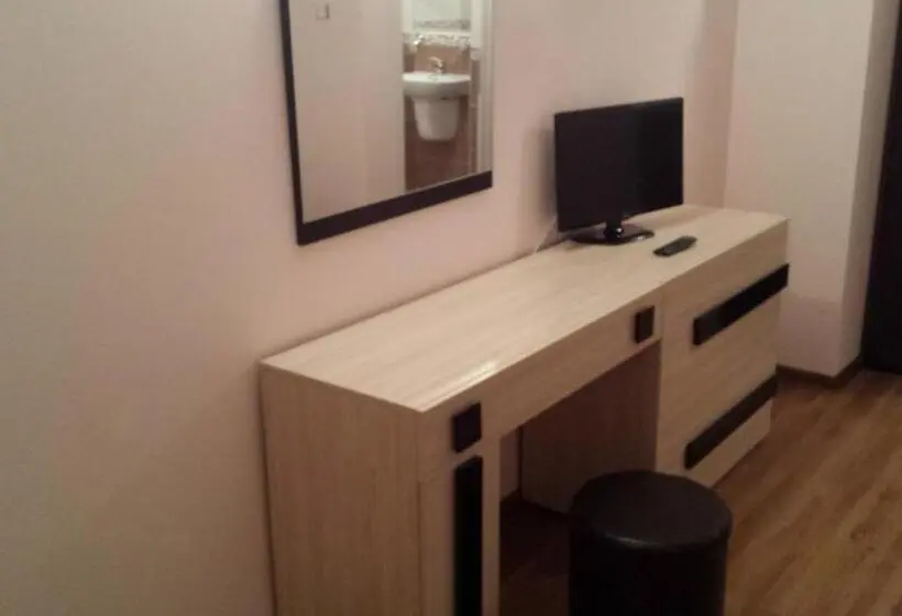 اتاق استاندارد چهار تخته, Guest House Stels