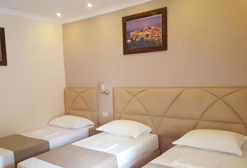 اتاق استاندارد سه نفره, Guesthouse Arben Elezi