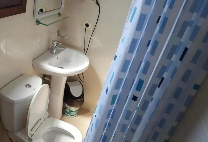 اتاق استاندارد سه نفره, Guesthouse Arben Elezi