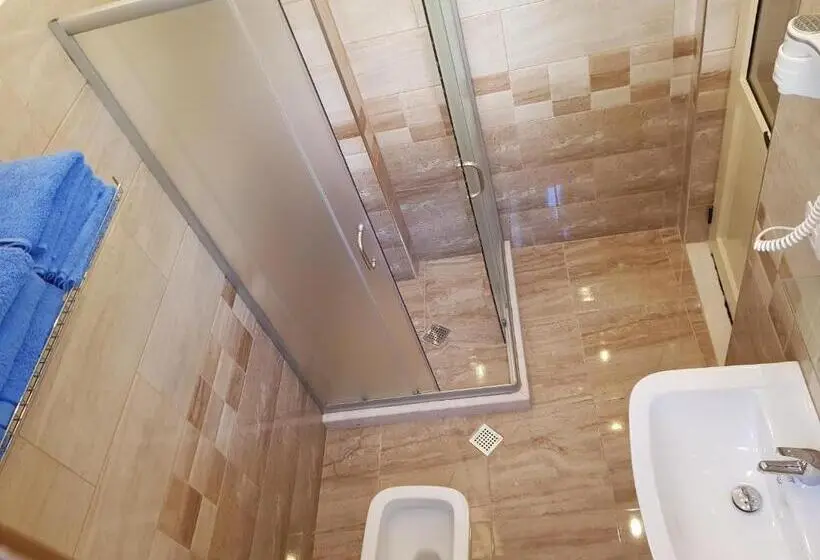 اتاق استاندارد, Guesthouse Arben Elezi