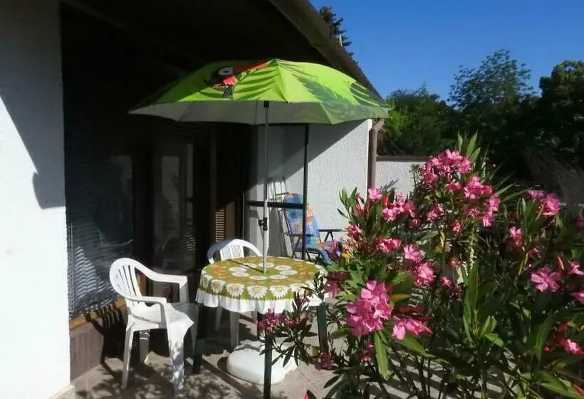 آپارتمان 1 خوابه با بالکن, Haus Gizella