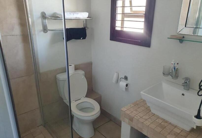 Номер Стандарт с Балконом, Onse Khaya Lodging And Conferencing