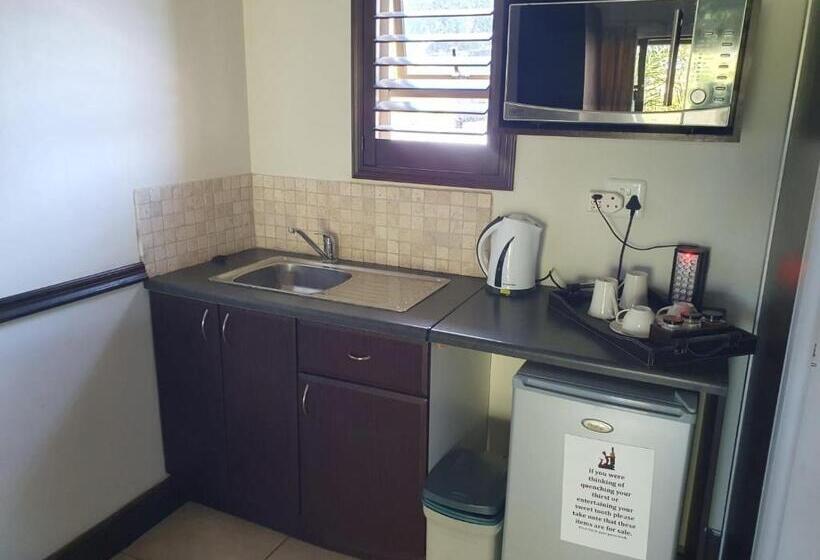 Quarto Estandar com Sacada, Onse Khaya Lodging And Conferencing