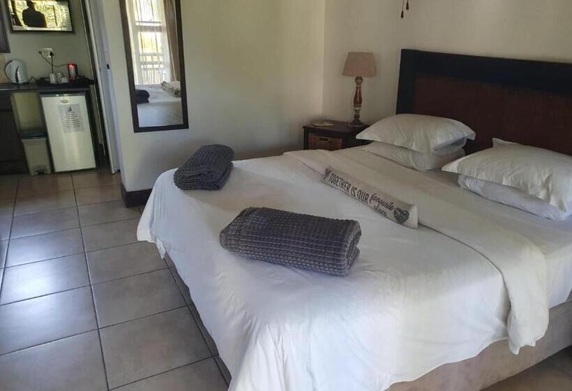 Номер Стандарт с Балконом, Onse Khaya Lodging And Conferencing