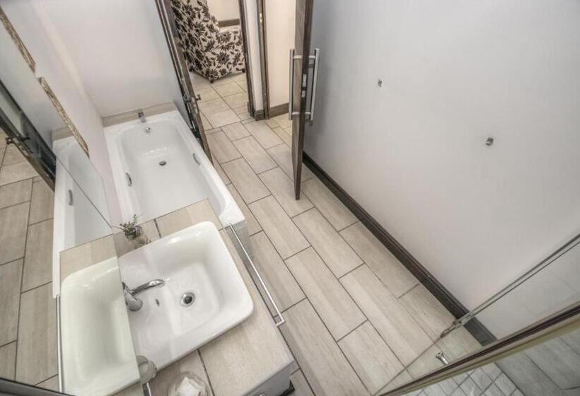 Семейный Номер Вид на Сад, Onse Khaya Lodging And Conferencing