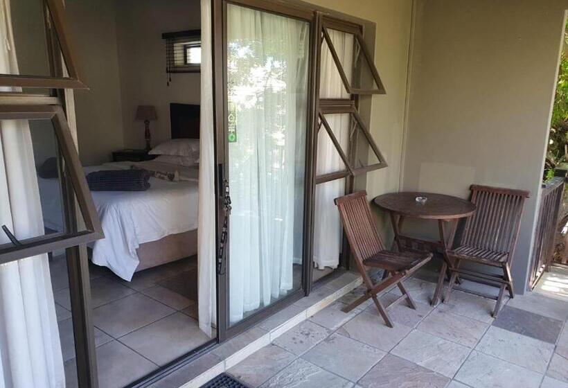 Quarto Estandar com Sacada, Onse Khaya Lodging And Conferencing