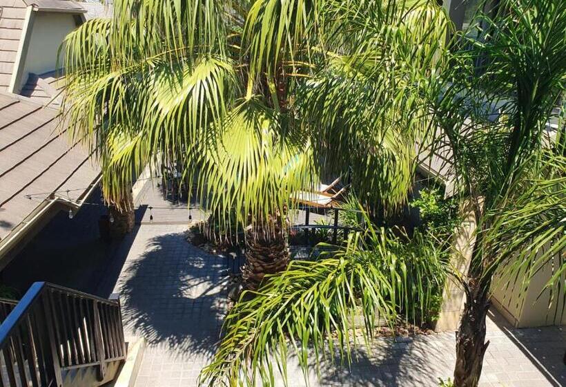 Номер Стандарт с Балконом, Onse Khaya Lodging And Conferencing