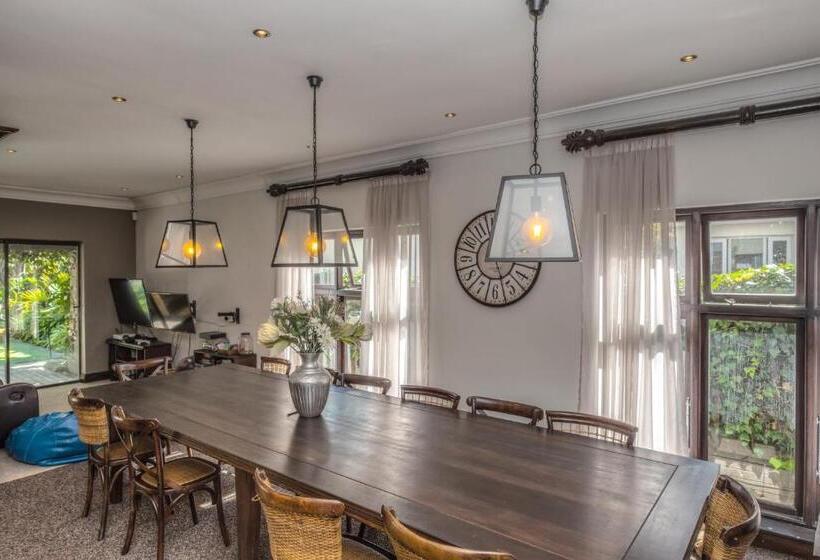 Дом 3 Спальни, Onse Khaya Lodging And Conferencing