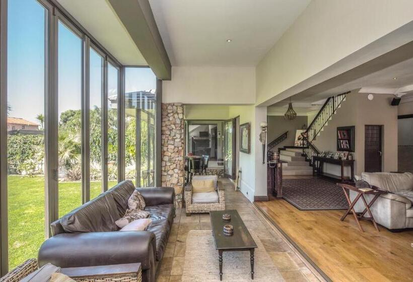 Дом 3 Спальни, Onse Khaya Lodging And Conferencing