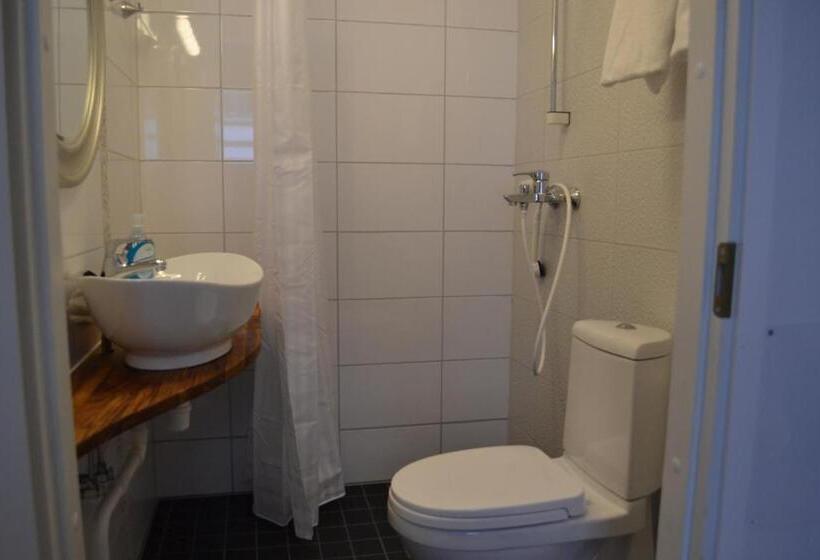 １ベッドルームのデラックスアパートメント, Salpalinjan Hovi