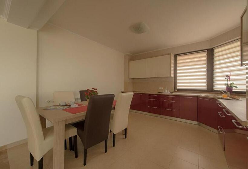 2침실 디럭스 아파트 바다 전망, Samali Residence
